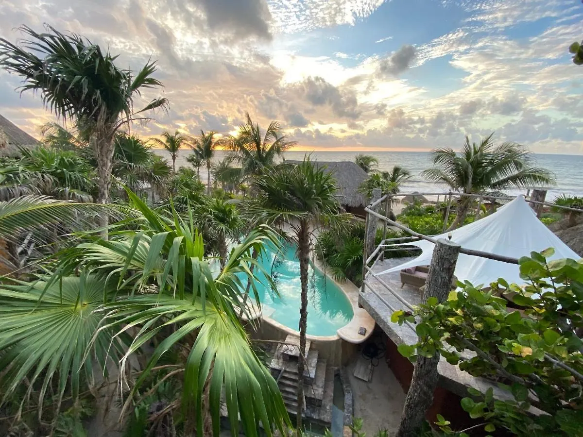 Suenos Tulum Hotell 4*,