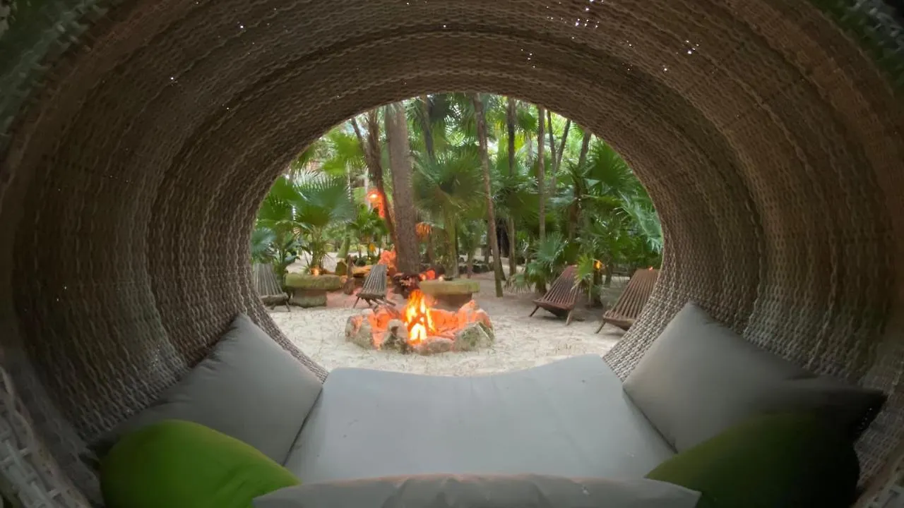Suenos Tulum Hotell 4*,